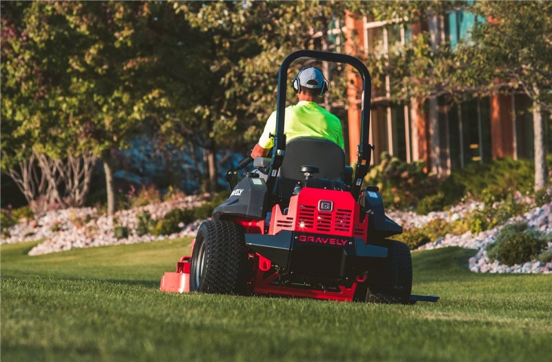 Gravely Pro-Turn® 252 992268 | Carl's Mower & Saw